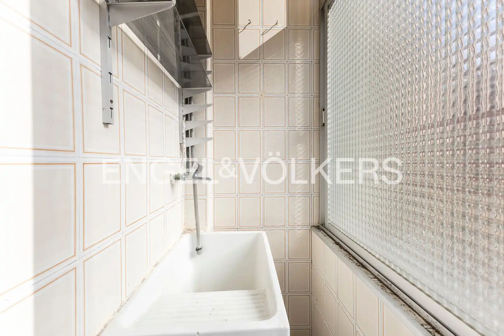 Cocina de Piso en venta en Barcelona con Calefacción