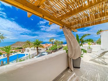 Maison avec balcon à vendre à Taroso