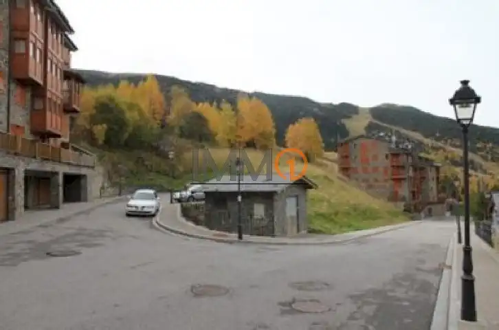 Terreni e lotti in vendita a Soldeu - Incles, imagen 3