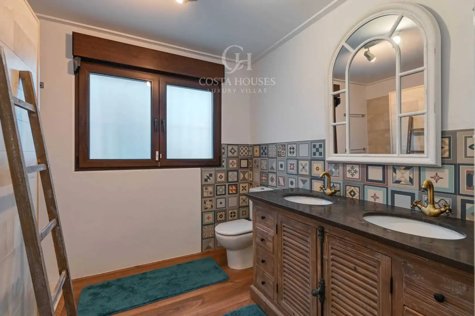 Bathroom of Houses for sale in Jávea / Xàbia  with Air Conditioner, Private garden and Parquet flooring