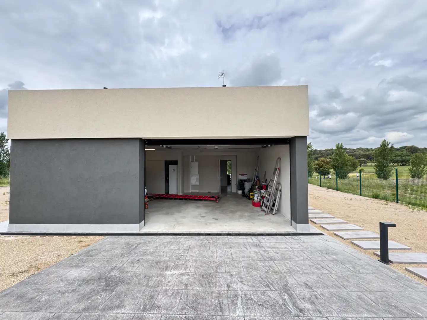 Vista exterior de Casa o xalet en venda en Cardedeu amb Aire condicionat, Calefacció i Jardí privat