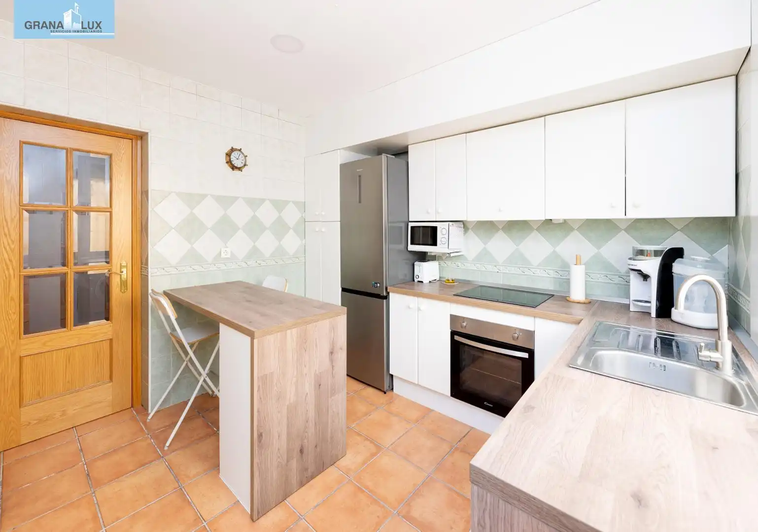 Terraced house with pool for sale in Calle de José Riquelme, imagen 10