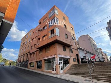 Flat for sale in Santa Ana