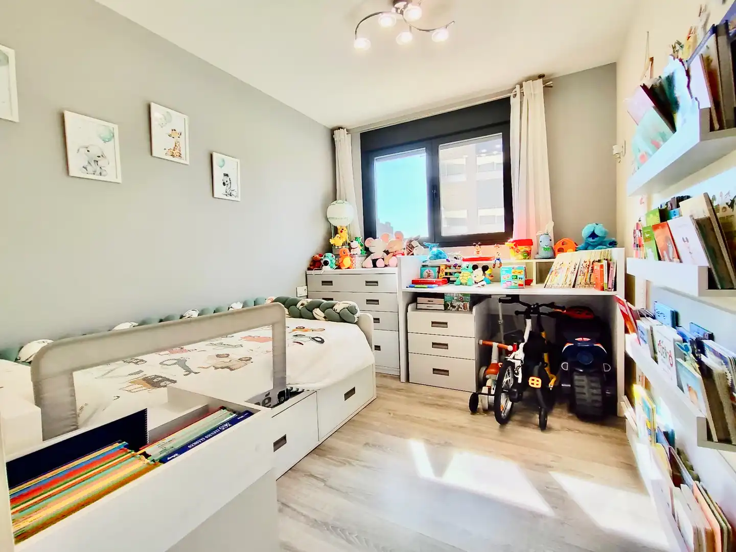 Bedroom of Flat for sale in Salou  with Air Conditioner, Heating and Parquet flooring
