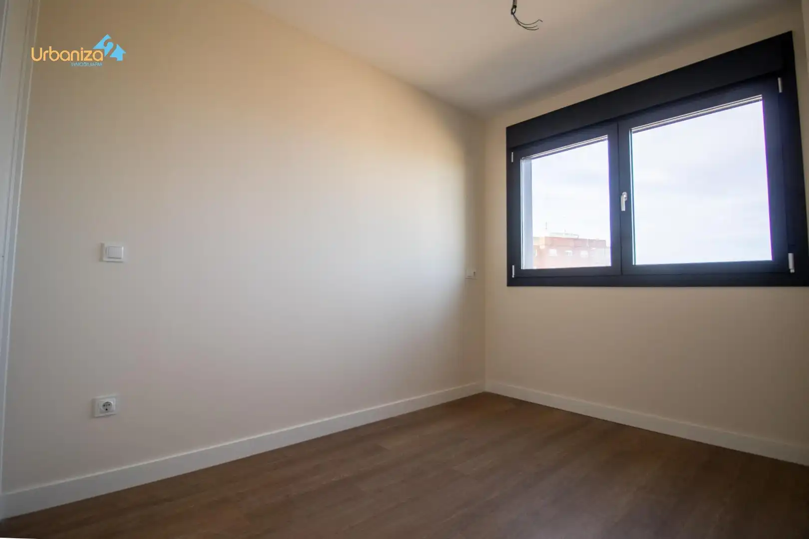 Bedroom of Flat for rent in Badajoz  with Private garden, Terrace and Community pool