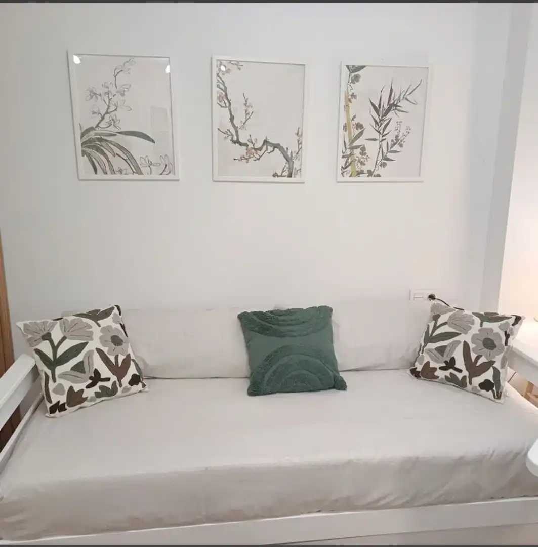 Bedroom of Flat for rent in Oviedo   with Furnished