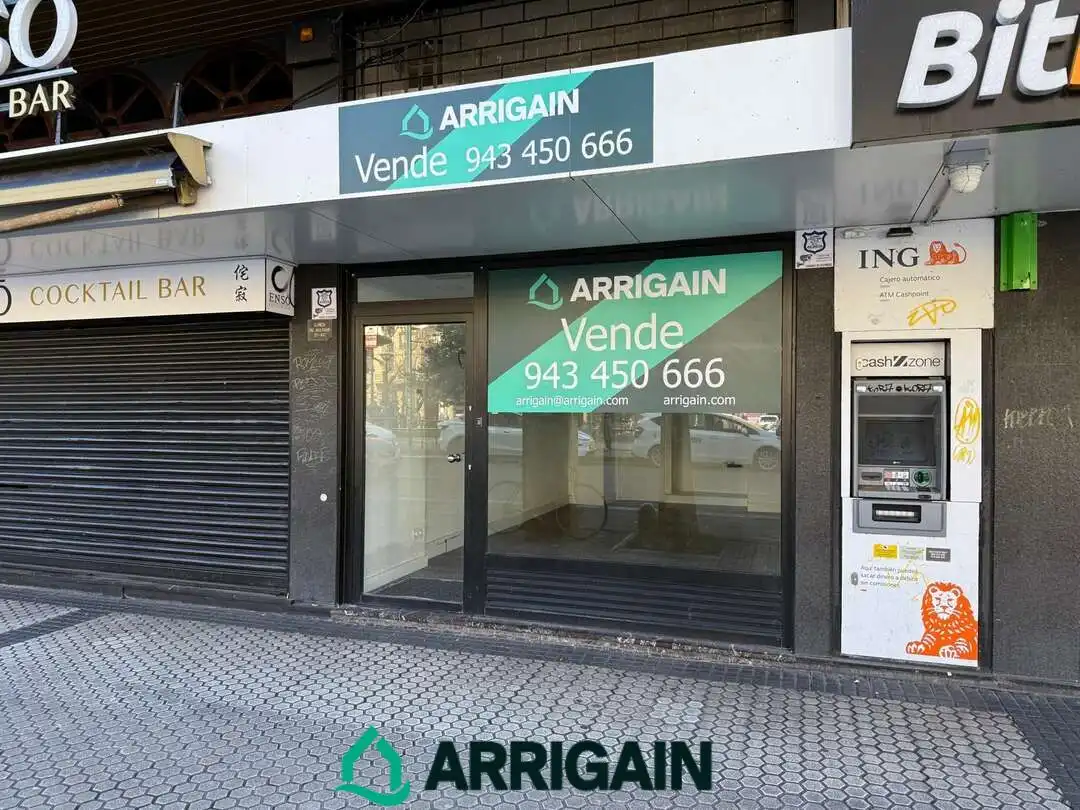 Premises for sale in Donostia - San Sebastián   with Air Conditioner