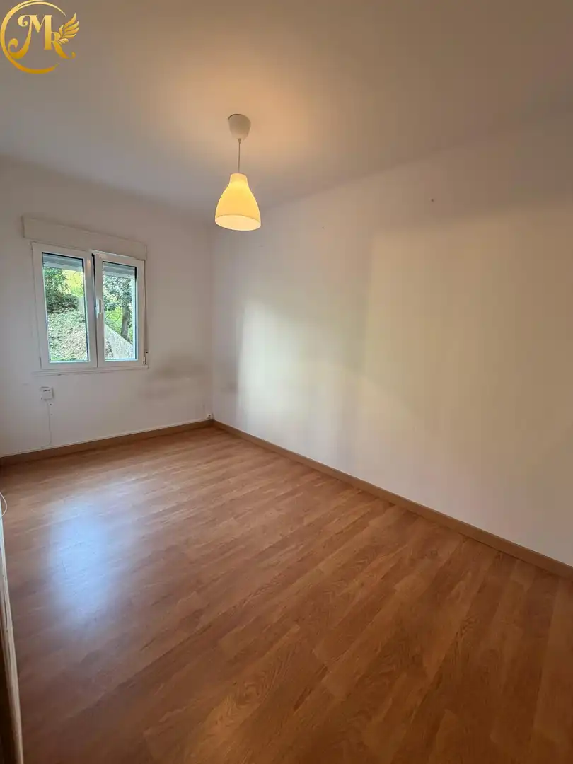 Bedroom of Flat for sale in Santander  with Terrace
