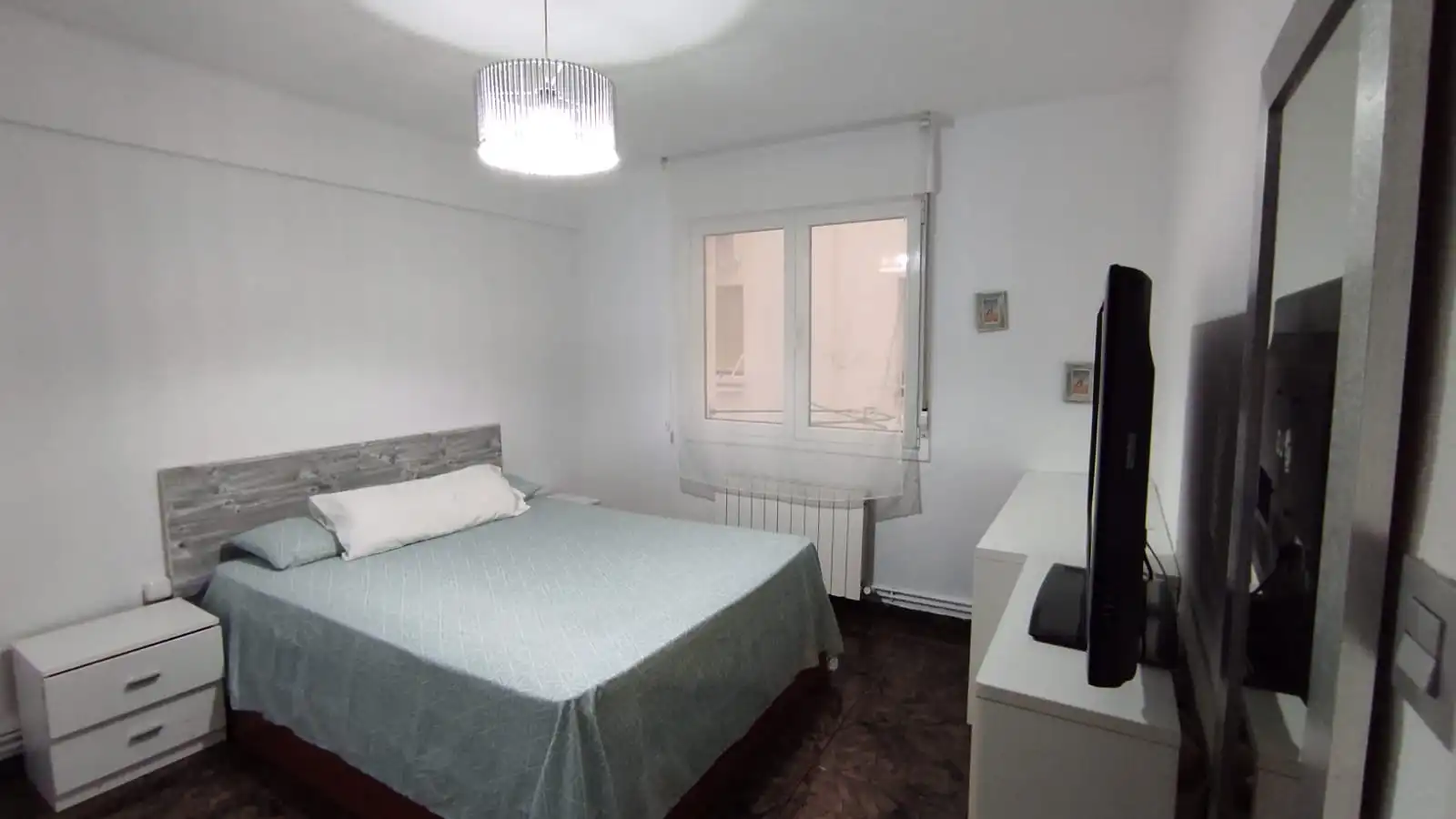 Habitación de Piso en venta en Ermua con Calefacción, Trastero y Amueblado