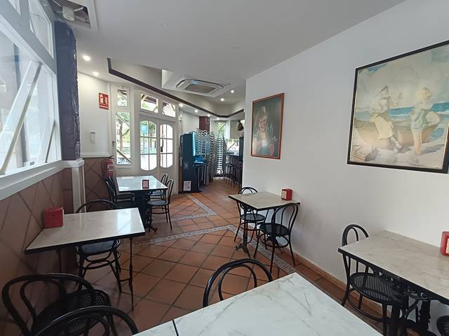 Local comercial en Alquiler en Plaça de Catalunya en Sagnier - Plaça de Catalunya