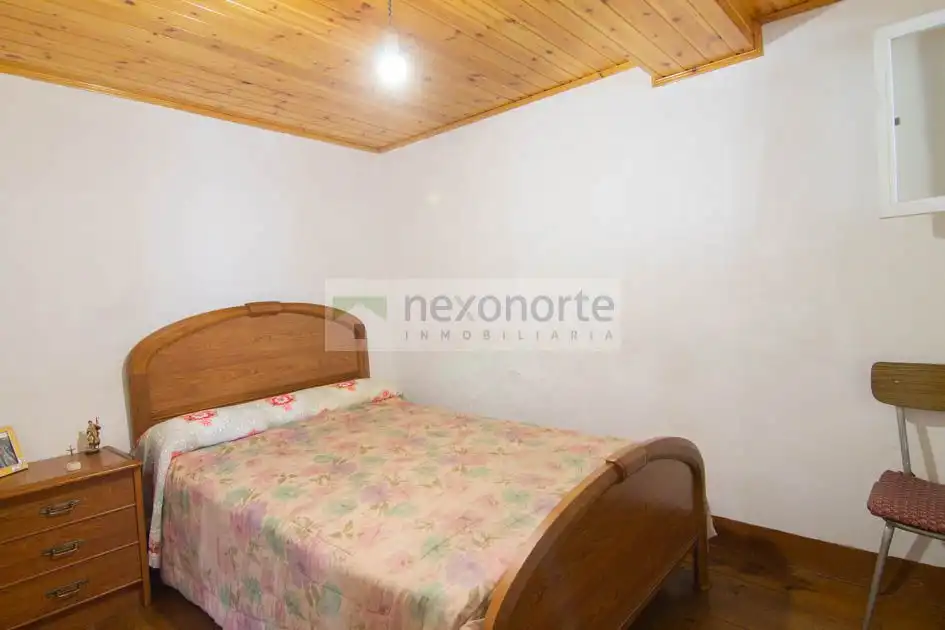 Dormitori de Finca rústica en venda en Ourol amb Traster