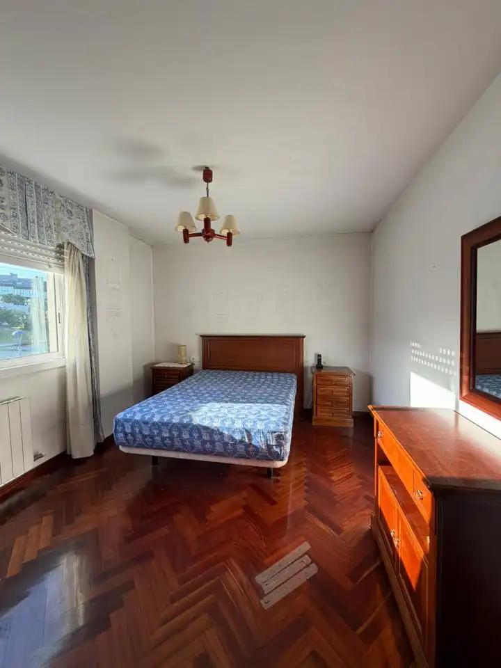 Schlafzimmer von Wohnung zum Verkauf in Culleredo mit Heizung und Abstellraum