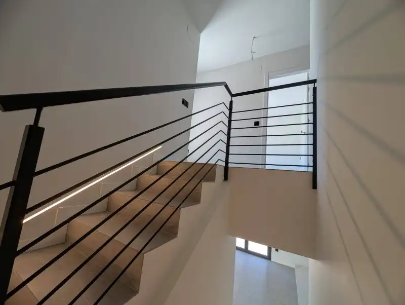 Casa adosada en venta en El Espinar con Calefacción y Terraza