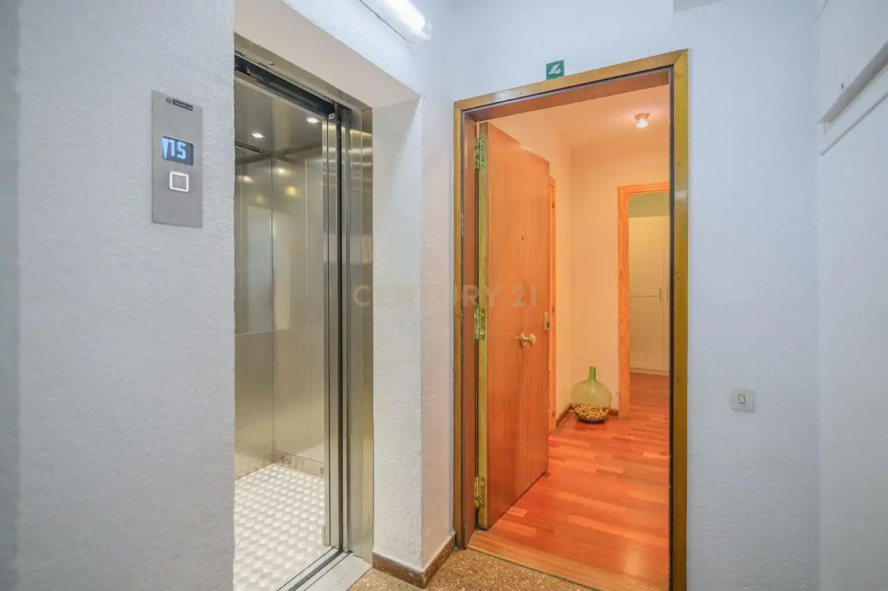 Apartamento en venta en La Plana