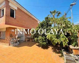 Exterior view of House or chalet for sale in Girona Capital  with Air Conditioner and Terrace