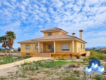 Villa con giardino in vendita a Pedanías Centro