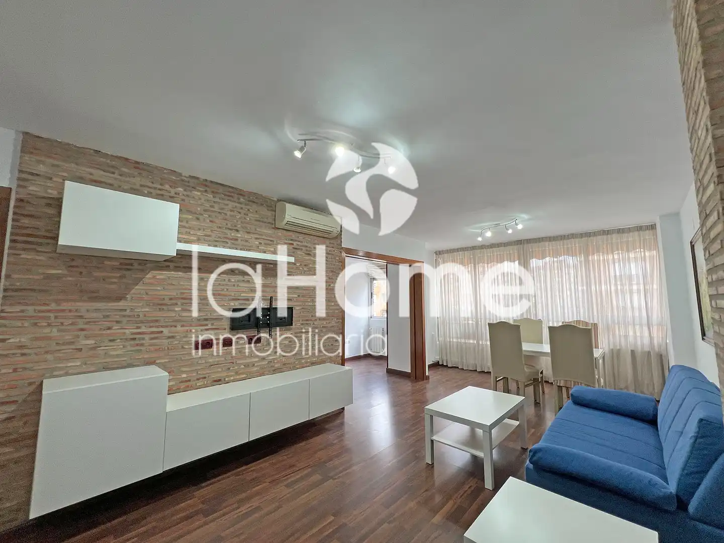 Sala de estar de Piso de alquiler en Valencia con Aire acondicionado, Calefacción y Parquet