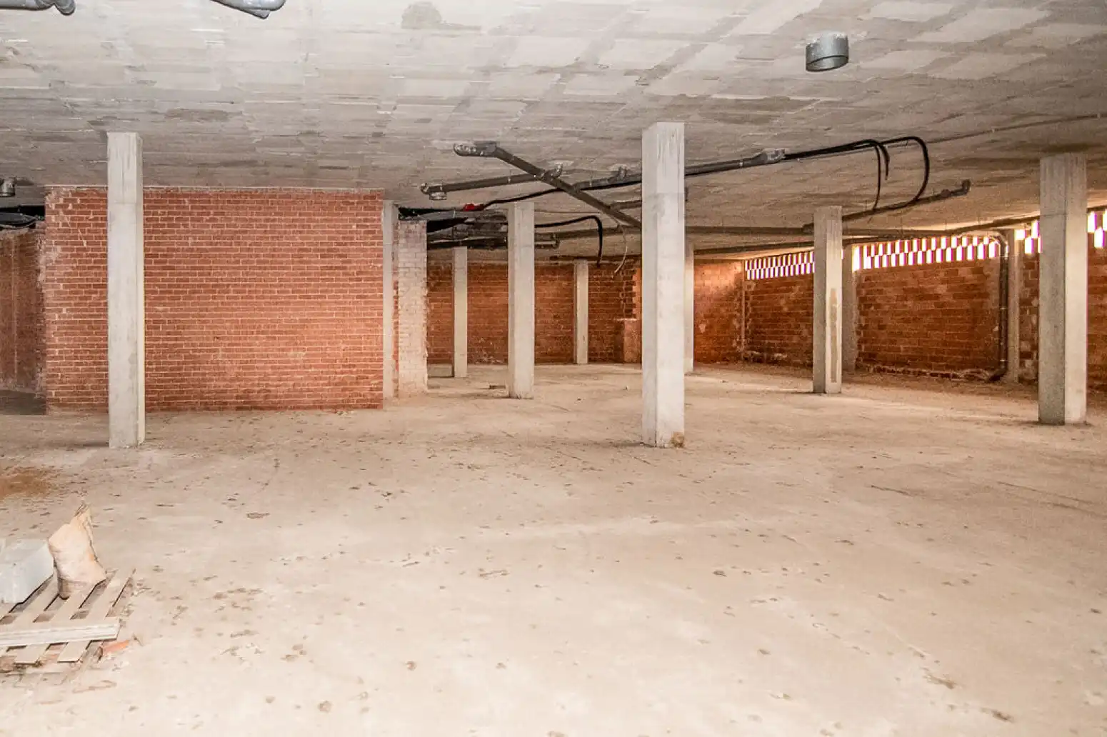 Local comercial en venda a Calle Leales 2, imagen 9