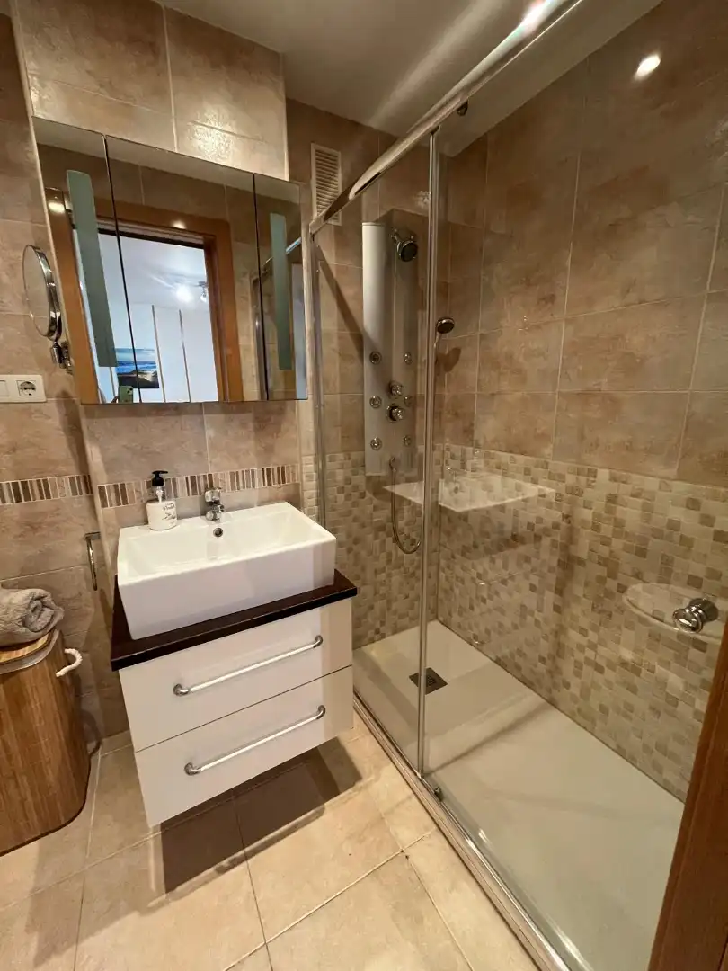 Baño de Apartamento de alquiler en Oropesa del Mar / Orpesa con Aire acondicionado, Terraza y Amueblado