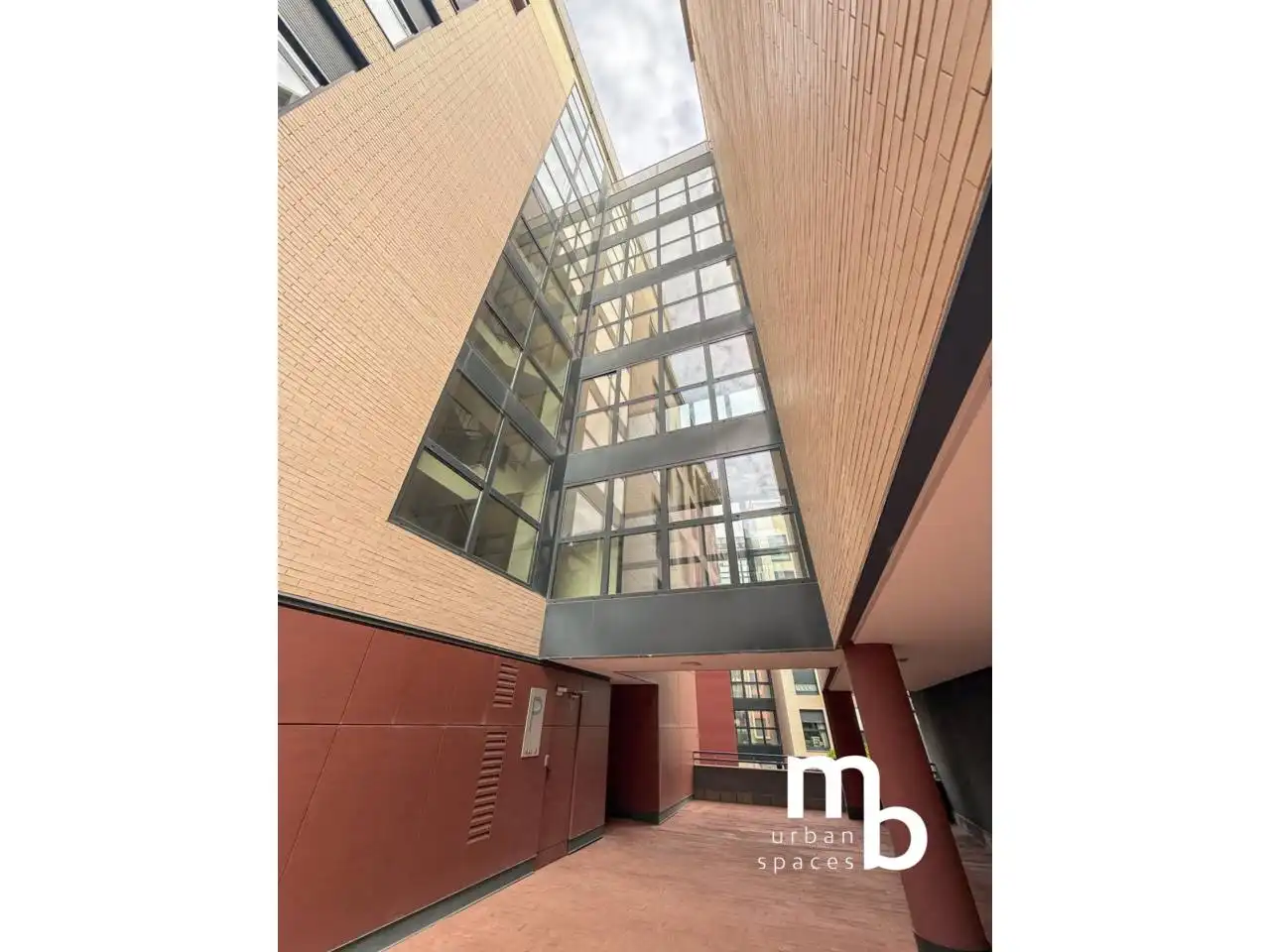 Exterior view of Flat for rent in Madrid  with Air Conditioner, Heating and Swimming Pool