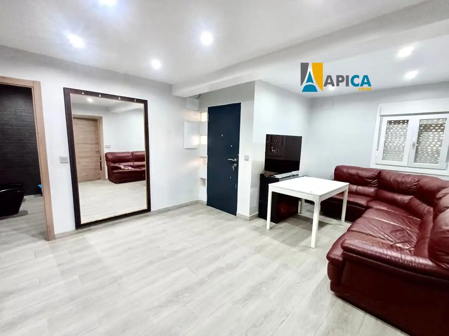 Sala de estar de Casa o chalet en venta en La Línea de la Concepción con Aire acondicionado y Terraza