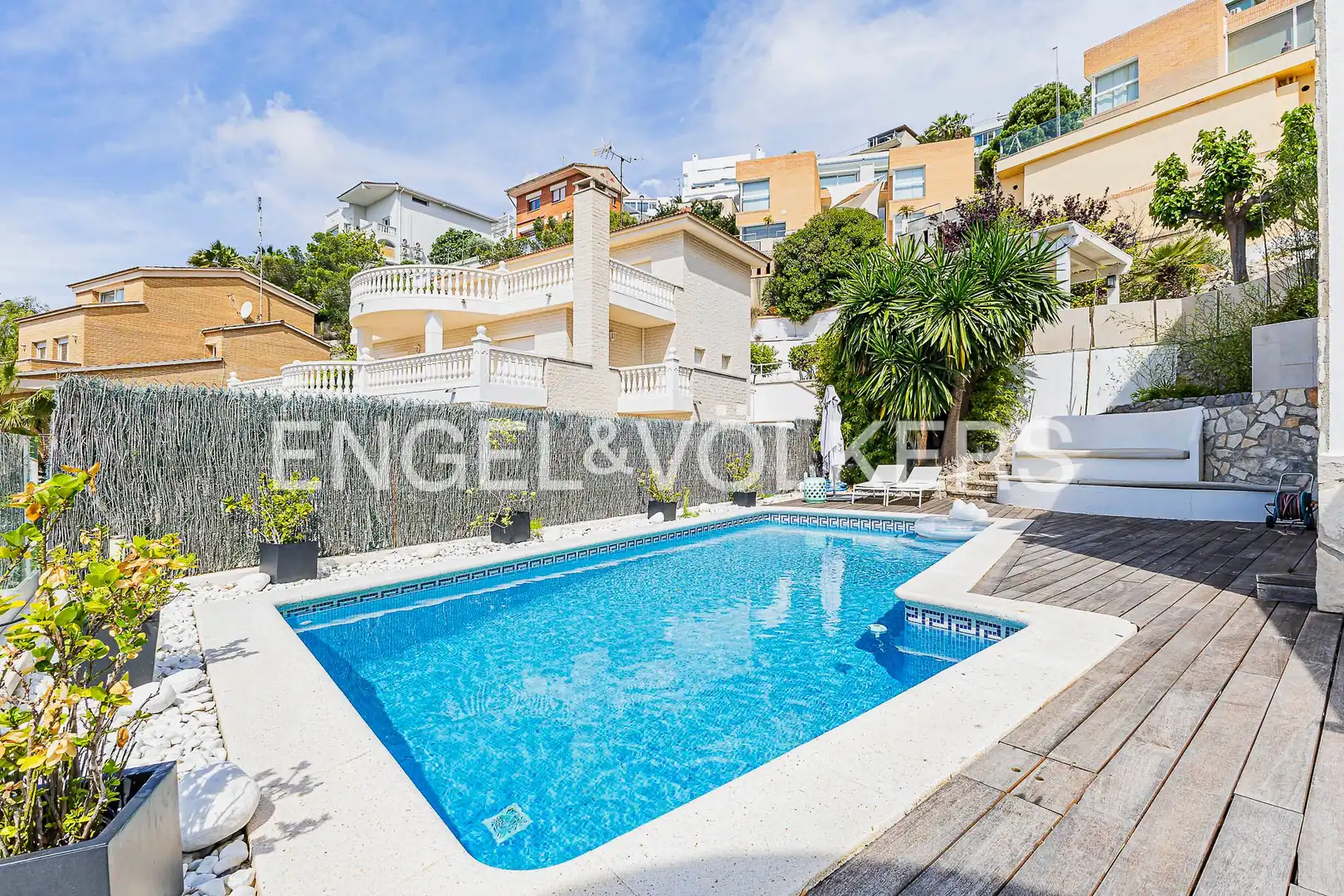 Vista exterior de Casa o chalet en venta en Sitges con Aire acondicionado, Calefacción y Jardín privado