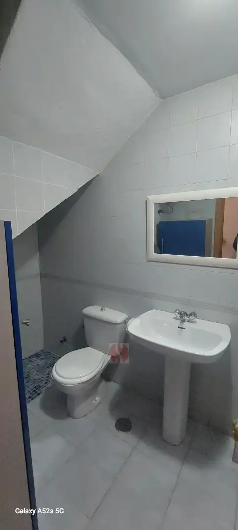 Bany de Casa o xalet en venda en Pulianas amb Balcó i Piscina comunitària