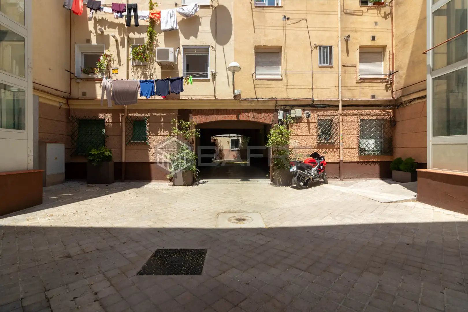 Vista exterior de Piso en venta en Madrid con Aire acondicionado