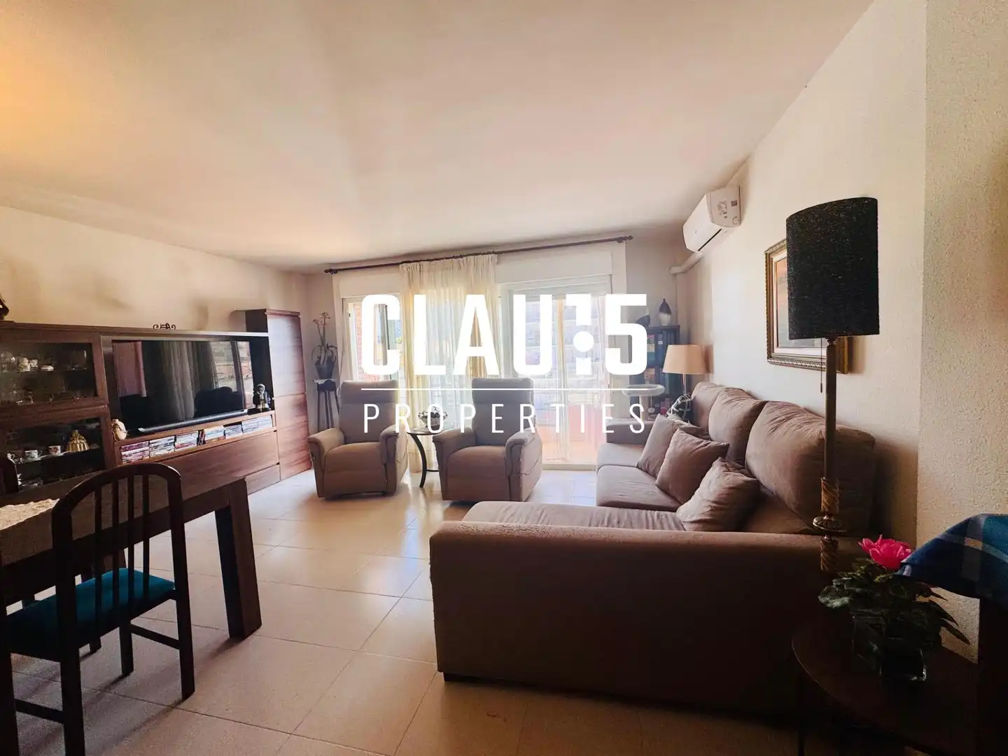 Sala de estar de Ático en venta en Canet de Mar con Aire acondicionado, Calefacción y Balcón