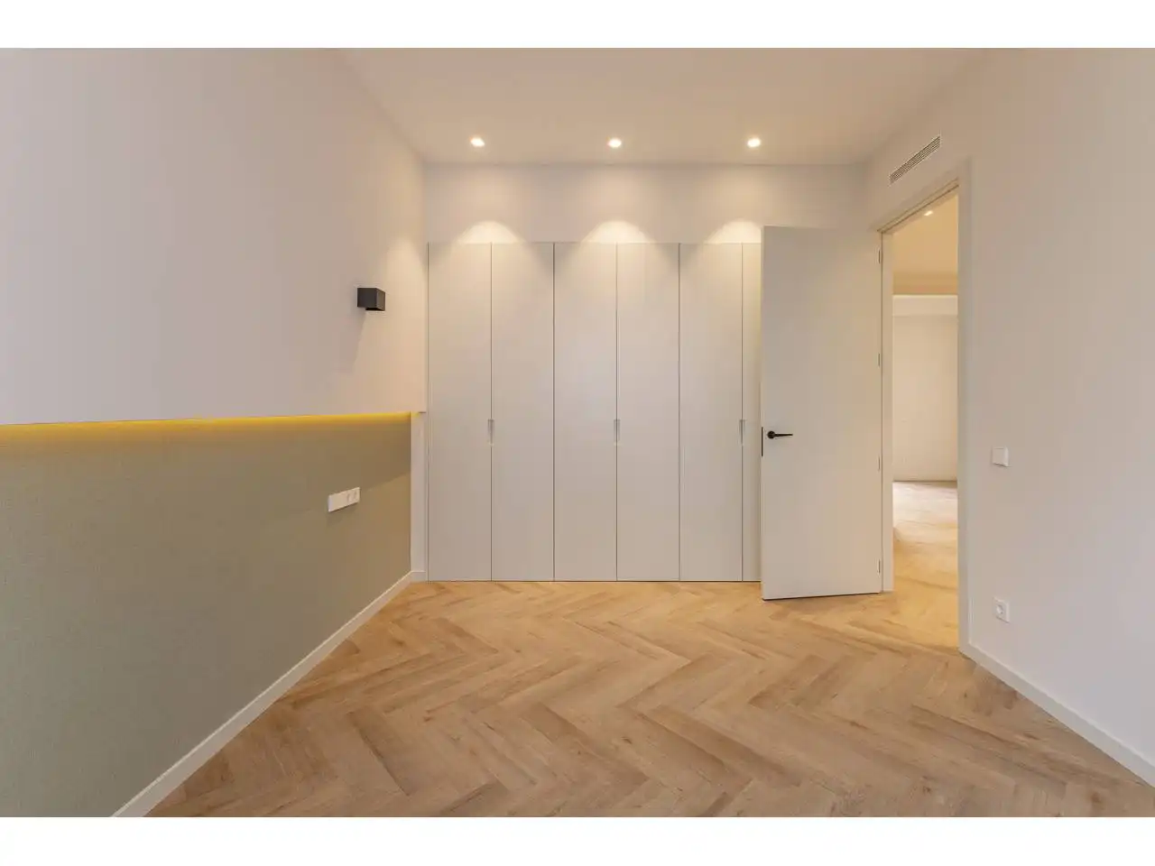 Piso en venta en Valencia con Aire acondicionado, Parquet y Alarma