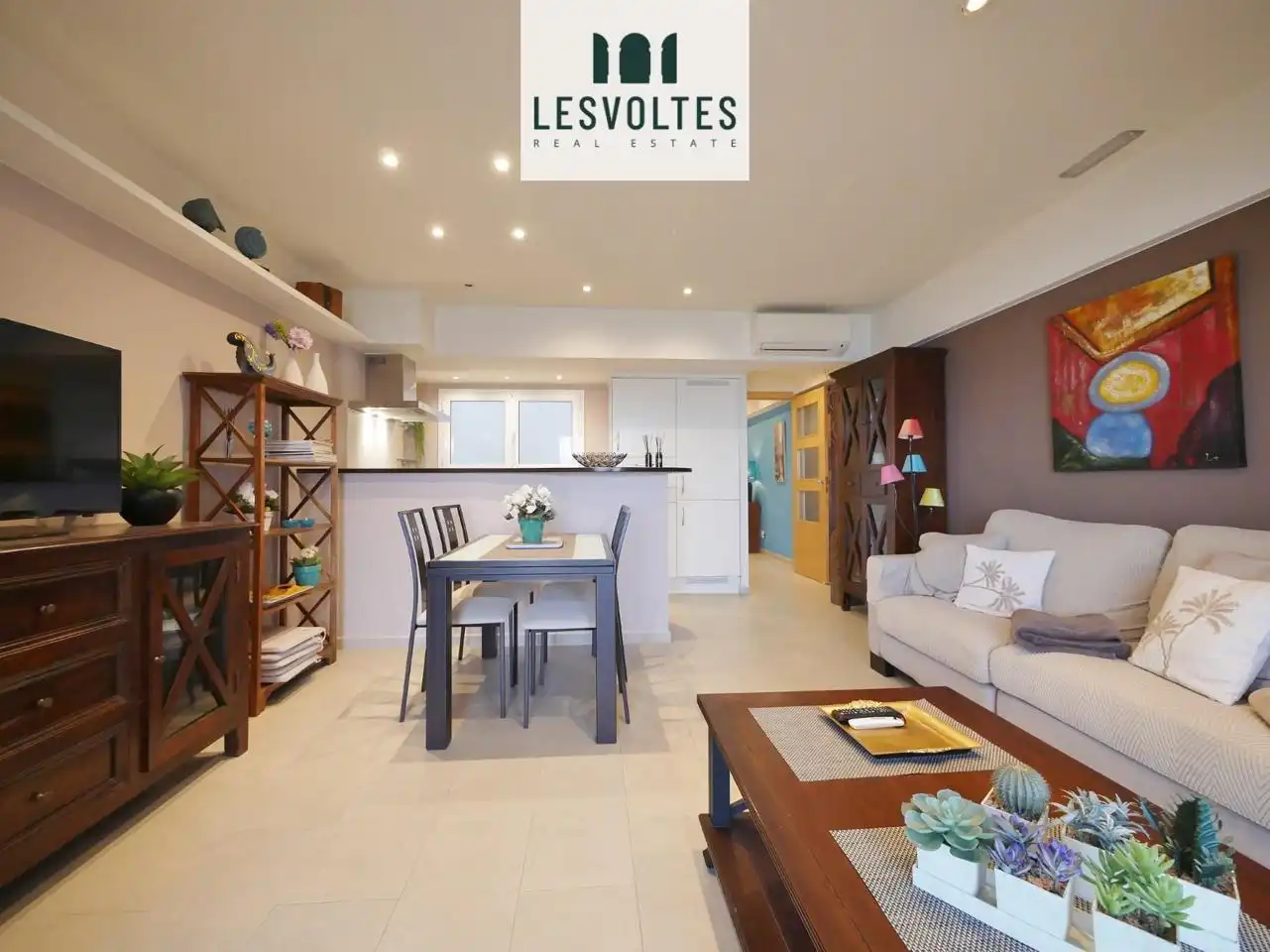 Mini appartamento con terrazza in vendita a Passeig del Mar, imagen 4