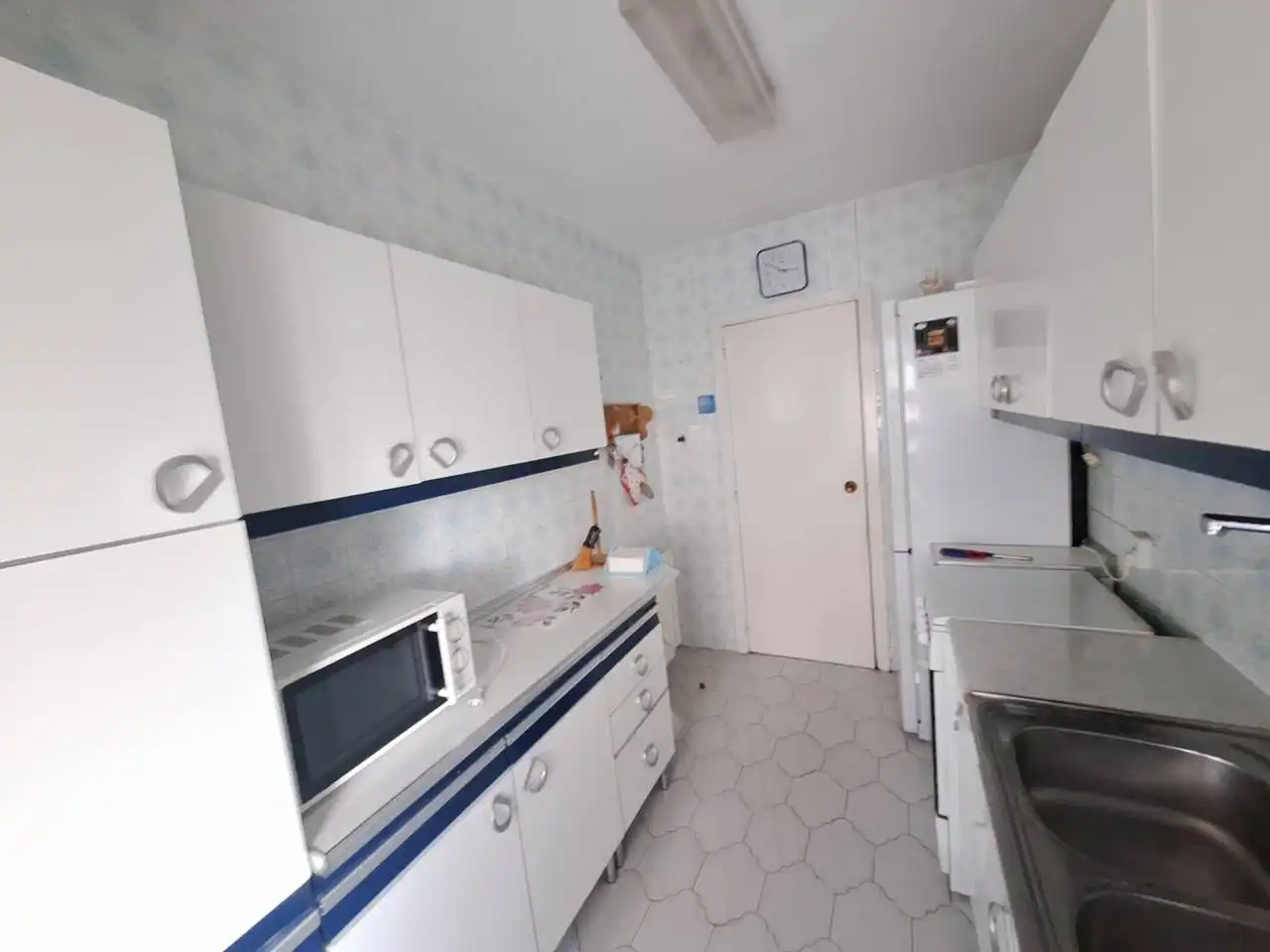 Kitchen of Flat for rent in Fuenlabrada  with Air Conditioner, Heating and Storage room