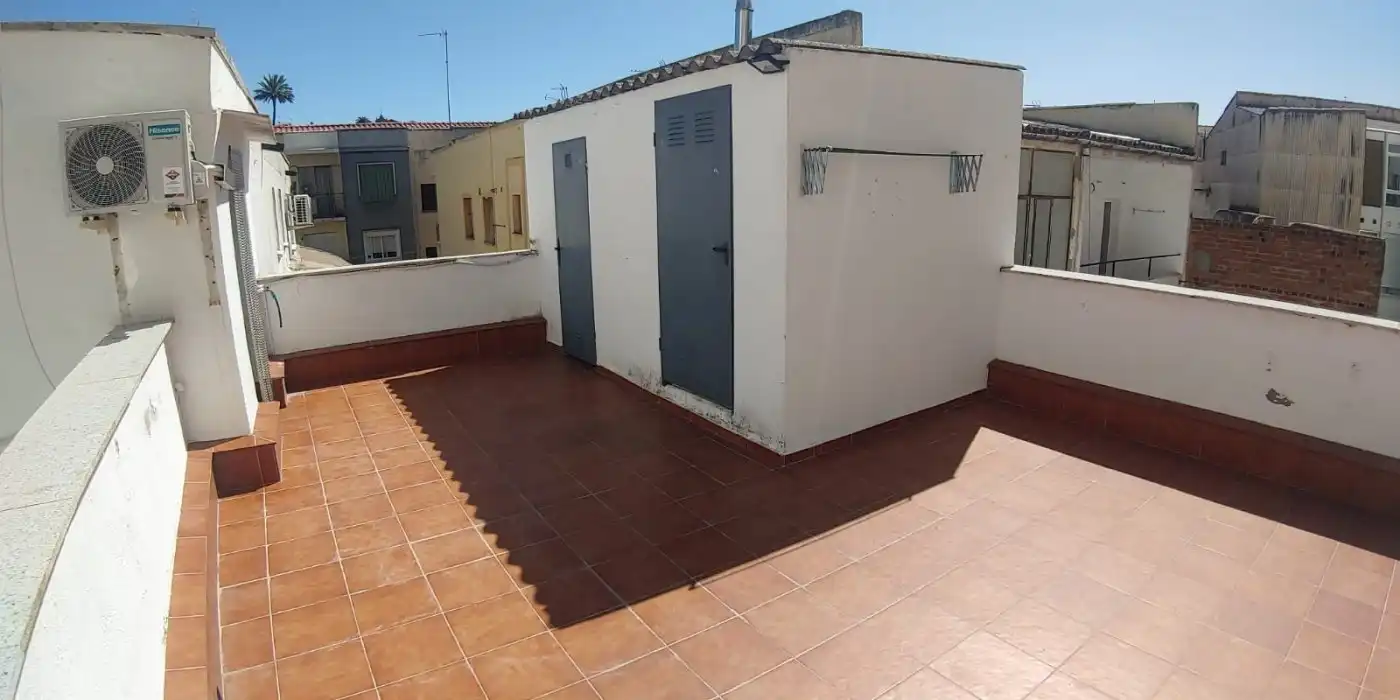 Ático con terraza en venta en Casco Antiguo