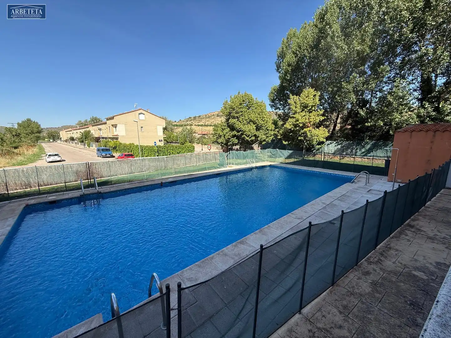 Schwimmbecken von Wohnung zum Verkauf in Sigüenza mit Heizung, Parkett und Gemeinschaftspool