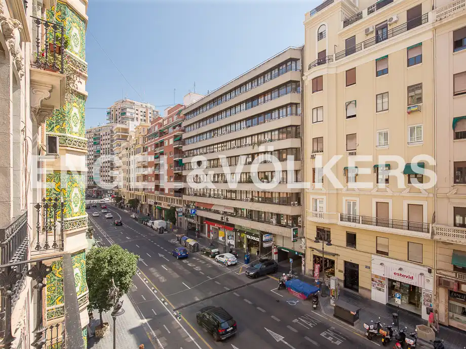 Vista exterior de Pis de lloguer en Valencia amb Aire condicionat, Calefacció i Parquet