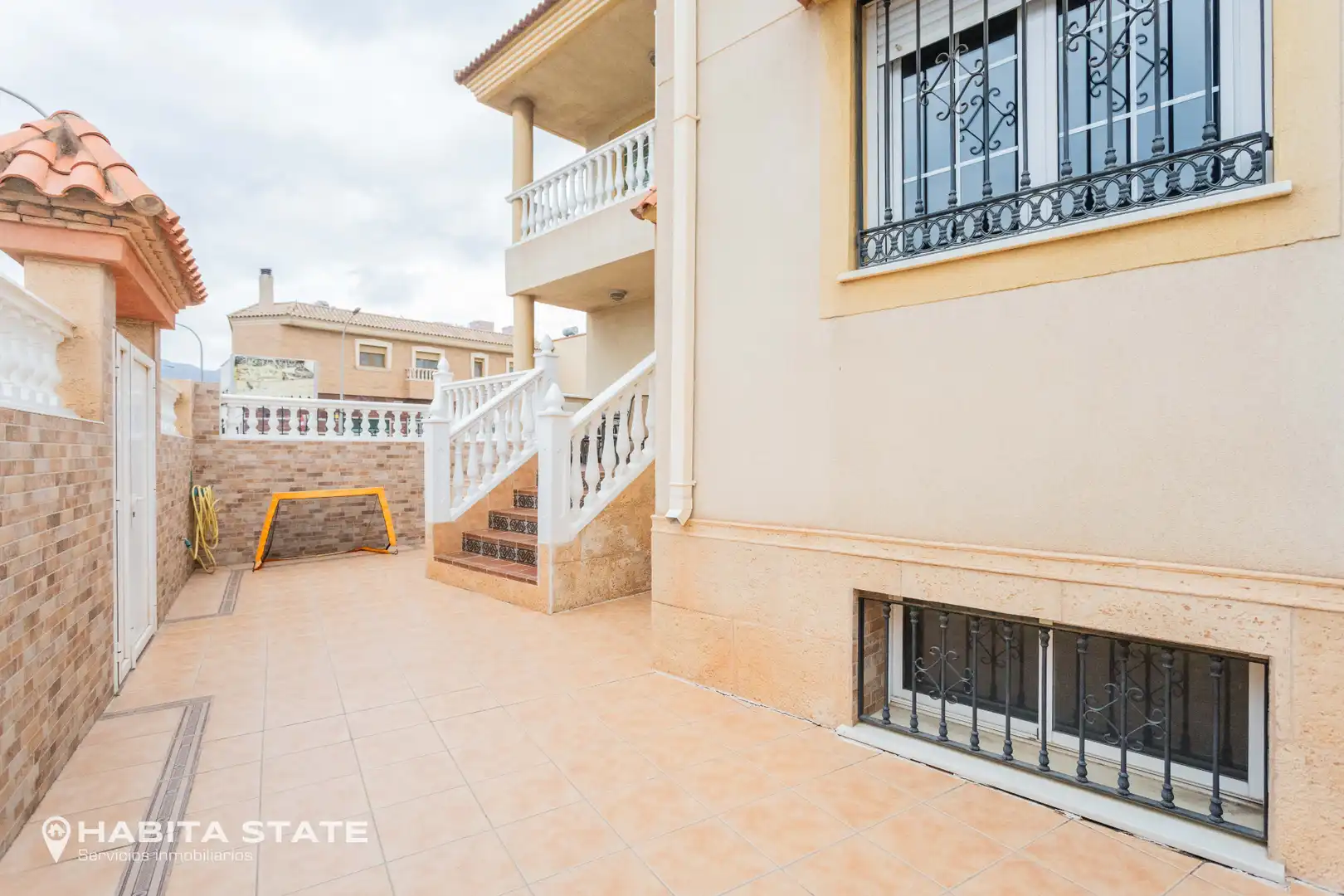Vista exterior de Casa o chalet en venta en Pechina con Aire acondicionado, Calefacción y Jardín privado