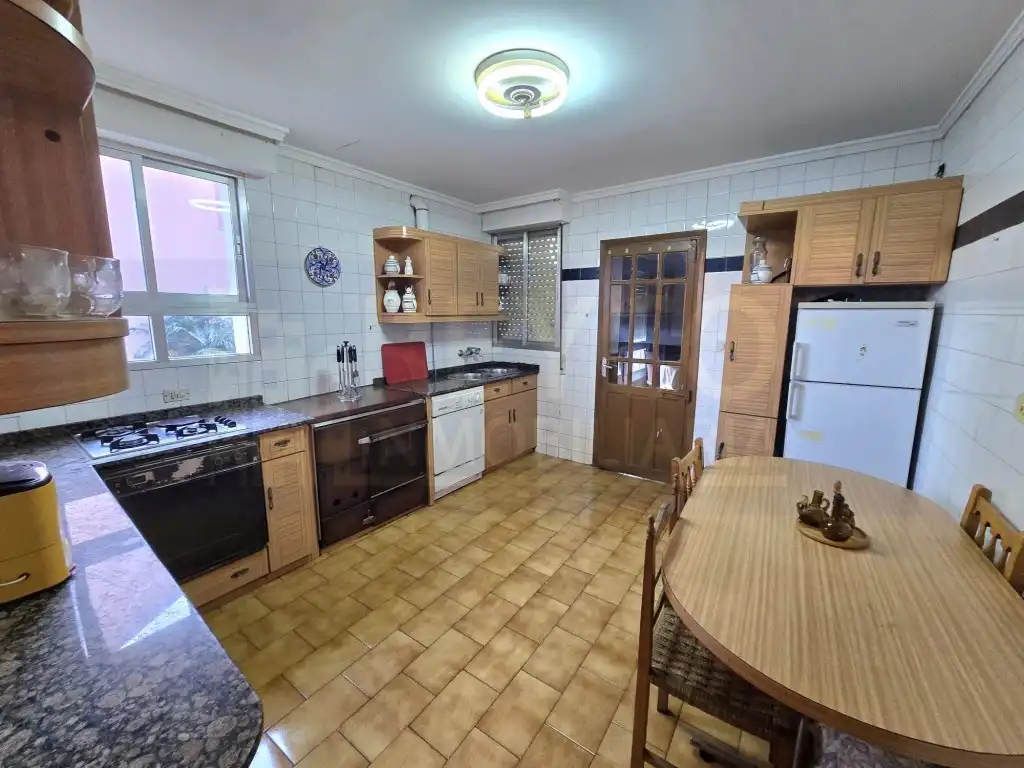 Cocina de Casa o chalet en venta en Tricio con Jardín privado y Piscina
