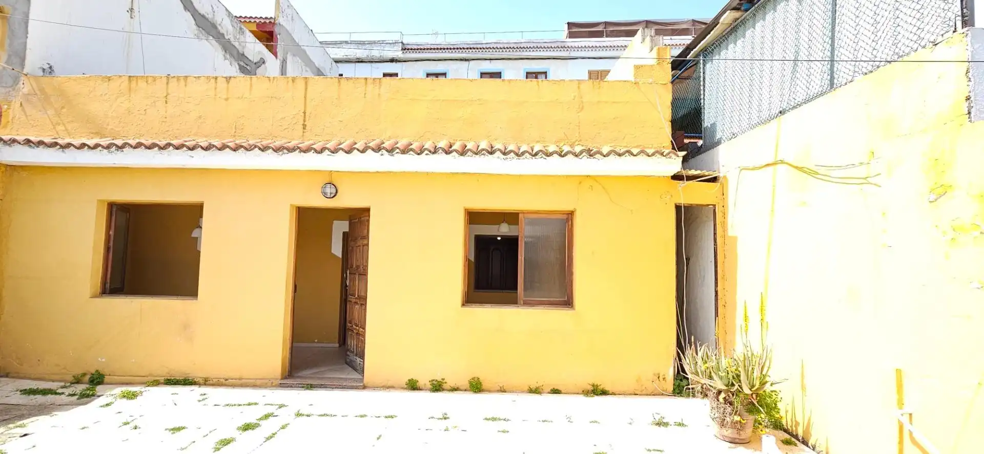 Vista exterior de Casa adosada en venta en Santa Brígida
