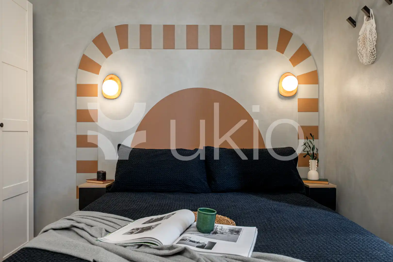 Habitación de Apartamento de alquiler en Madrid con Aire acondicionado, Calefacción y Amueblado