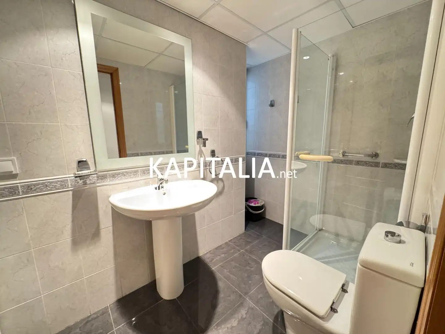 Baño de Piso en venta en Ontinyent con Aire acondicionado, Calefacción y Terraza