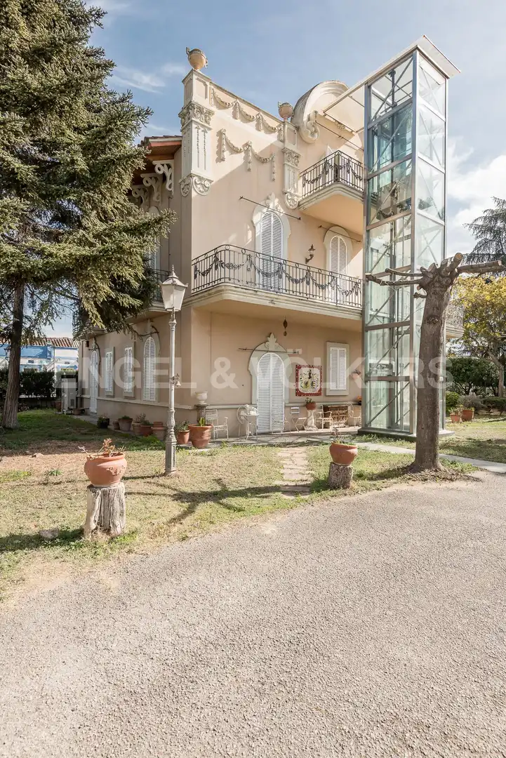 Vista exterior de Casa o chalet en venta en Sant Fost de Campsentelles con Aire acondicionado, Calefacción y Jardín privado