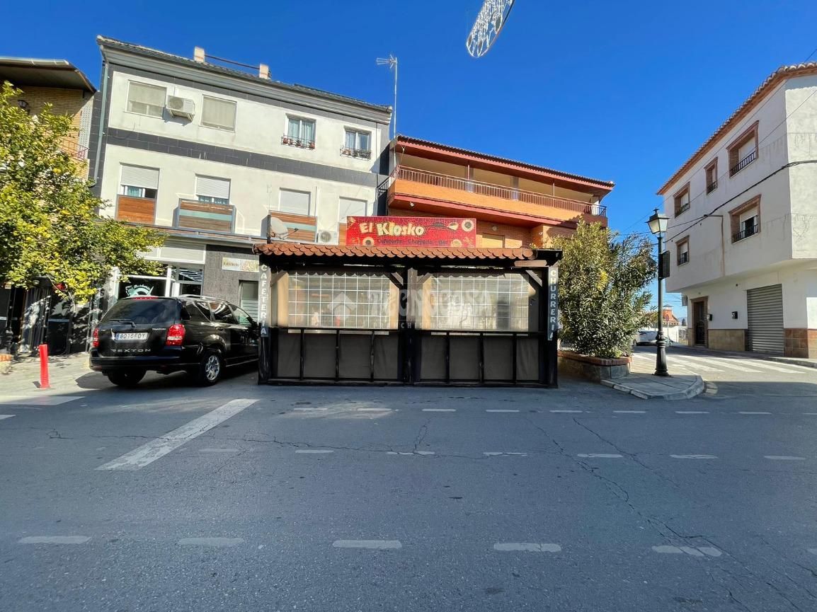 Exterior view of Premises for sale in Vegas del Genil  with Air Conditioner, Heating and Terrace