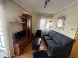 Wohnzimmer von Maisonette zur Miete in León Capital  mit Heizung, Parkett und Terrasse