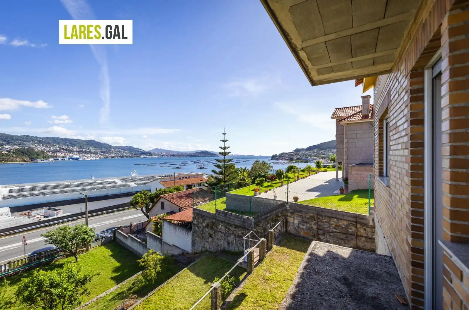 Exterior view of Houses for sale in Moaña  with Terrace