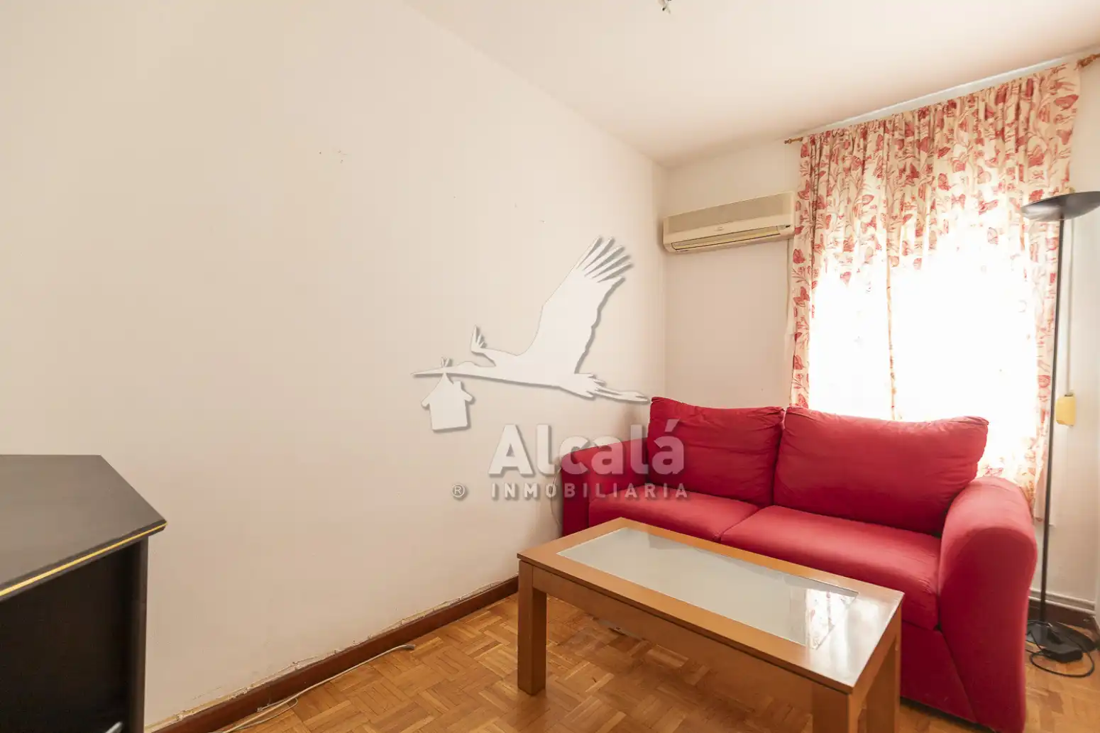 Bedroom of Flat for sale in Alcalá de Henares  with Air Conditioner, Heating and Parquet flooring