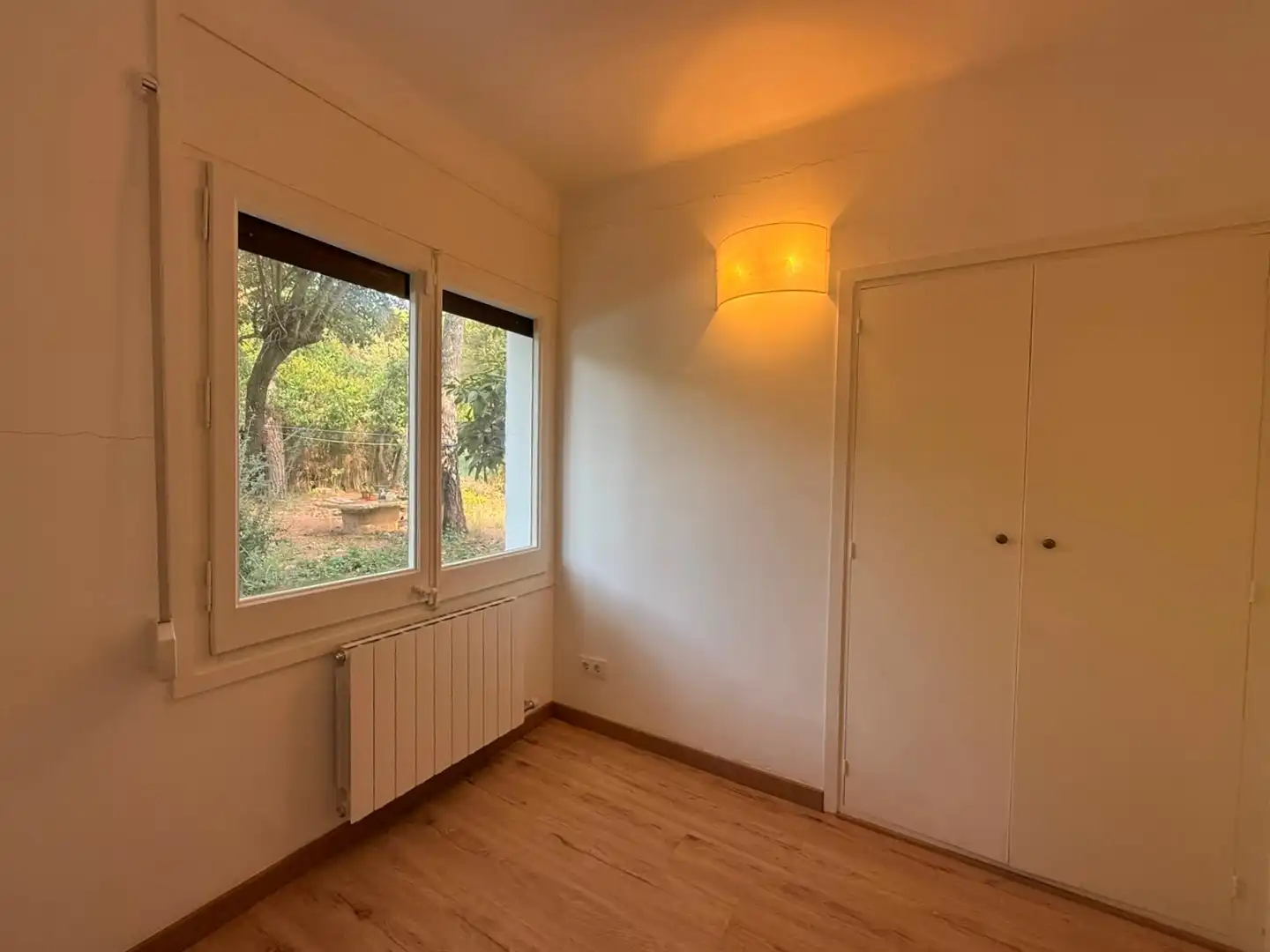 Bedroom of Houses for rent in Begues  with Heating, Private garden and Parquet flooring