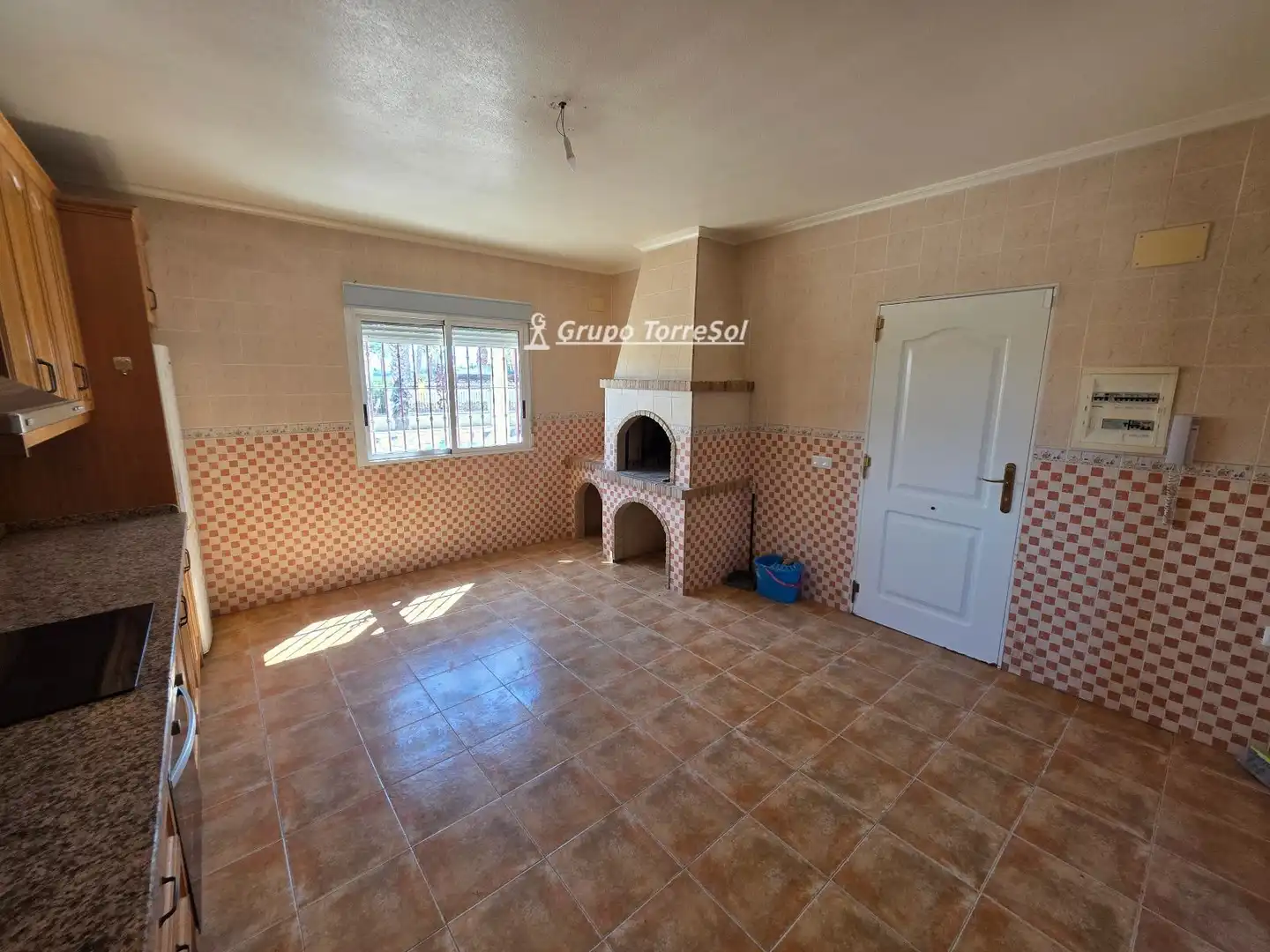 Sala d'estar de Casa o xalet en venda en Catral amb Calefacció, Jardí privat i Terrassa