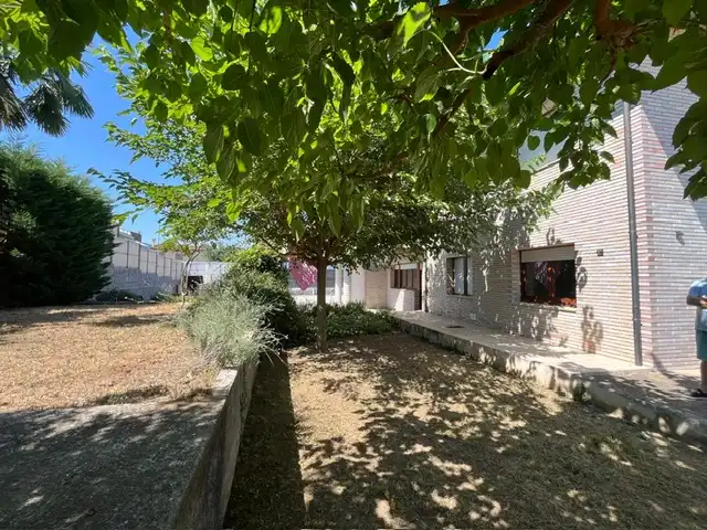 Vista exterior de Casa o chalet en venta en Olot con Aire acondicionado, Calefacción y Jardín privado