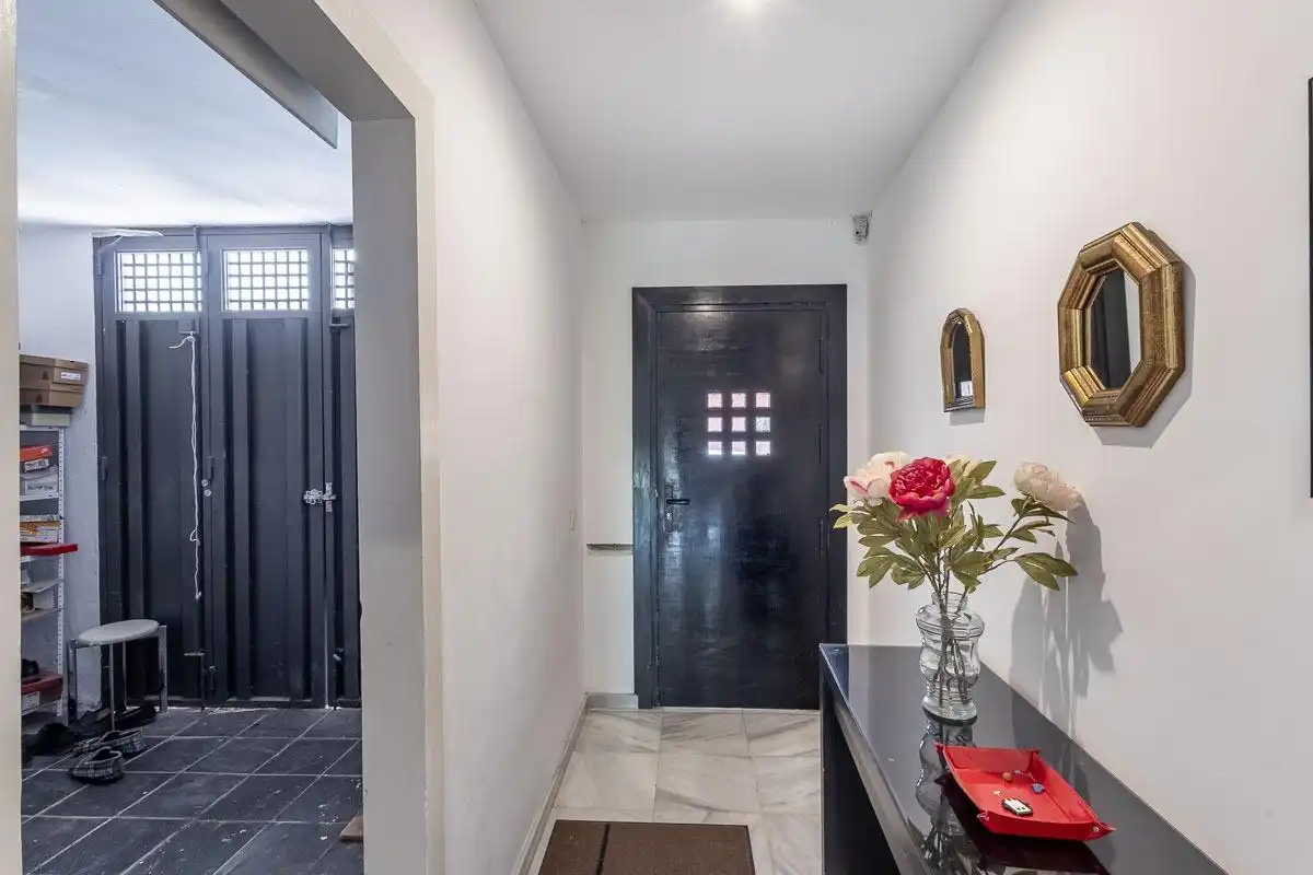 Houses for sale in Granada  with Air Conditioner, Terrace and Storage room