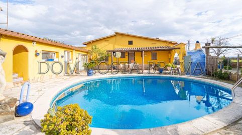 Foto 3 de Casa o chalet en venta en Plaça de la Vila, Viladamat, Girona